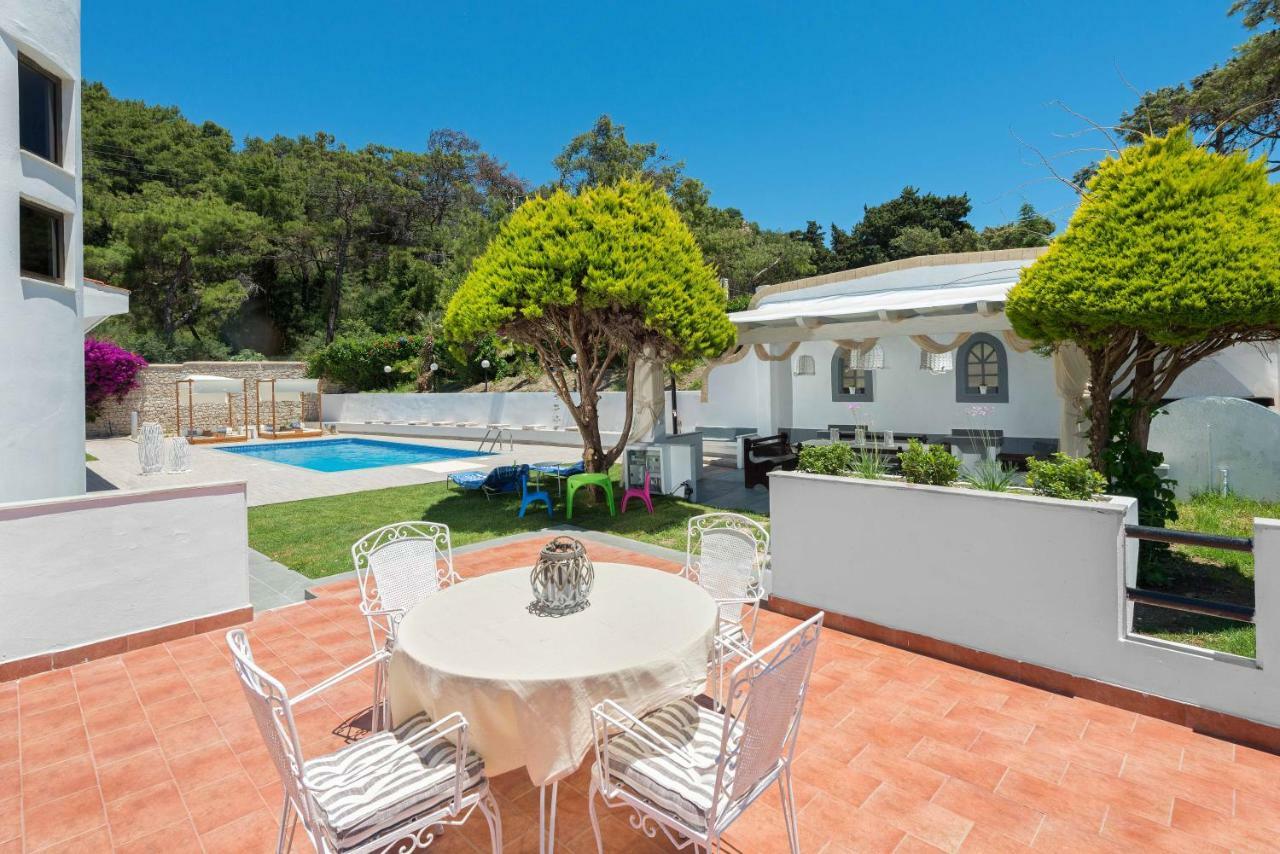 Una Villa Rhodes Ixia  Exterior photo